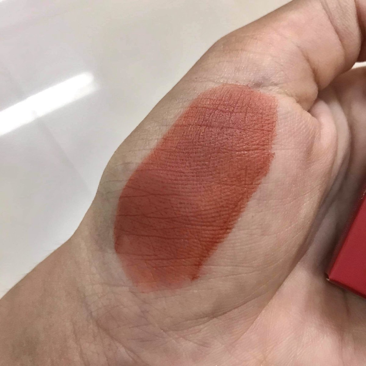 boomxpk's tweet photo. ลิปแท่งละ 24 บาท ทำดีขนาดนี้เลยเหรอออ 🥺
สีสวยไม่พอ เนื้อดีด้วยอ่าาา เกินราคาไปมาก
เหมาะกับพกไปร้านเหล้า เวลาทำหายจะได้ไม่เสียดายเงิน 😂
#รีวิววัตสัน #ไว้รีวิวห้ามขายของโว้ยย https://t.co/WmFNgPHsf7