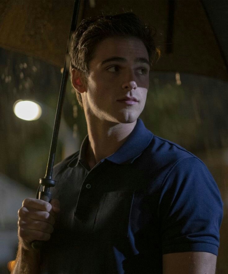 netflxdiaries's tweet photo. Always you Noah Flynn. #KissingBooth2 https://t.co/I2bdb8eYv1