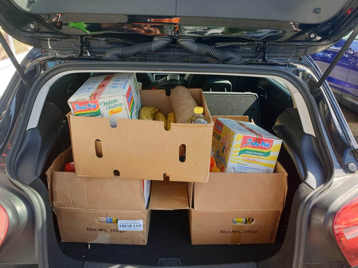 CancerCareDiasp's tweet photo. Thanks to @4EVERManchester #communityfund #covid19 #reliefproject #foodparcels #doorstepdelivery been an amazing 16 weeks of delivering culturally appropriate food to #families affected by #cancer in #BAME communities #Manchester #UKlockdown #ethnicminoritycancerawareness month🎗 https://t.co/gV4ESvPx4N
