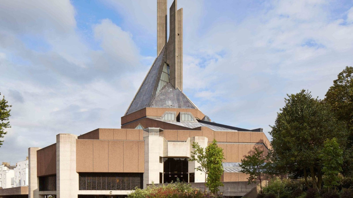 Round 1, Bracket M: Clifton Cathedral VS Bethnal Green Mission ChurchClifton Cathedral (1973):