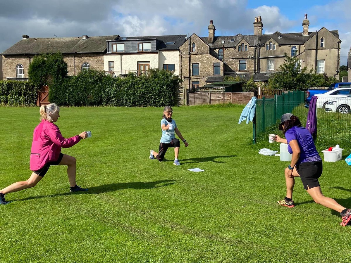 261ClubLV's tweet photo. Three smiling groups in the sunny Lune Valley. Balance and co-ordination was the theme today. It’s so good to be back!
#261fearless #261fearlessclubuk #runwith261 #befearlessbefree #adidasrunning https://t.co/eLGlHRzmRy
