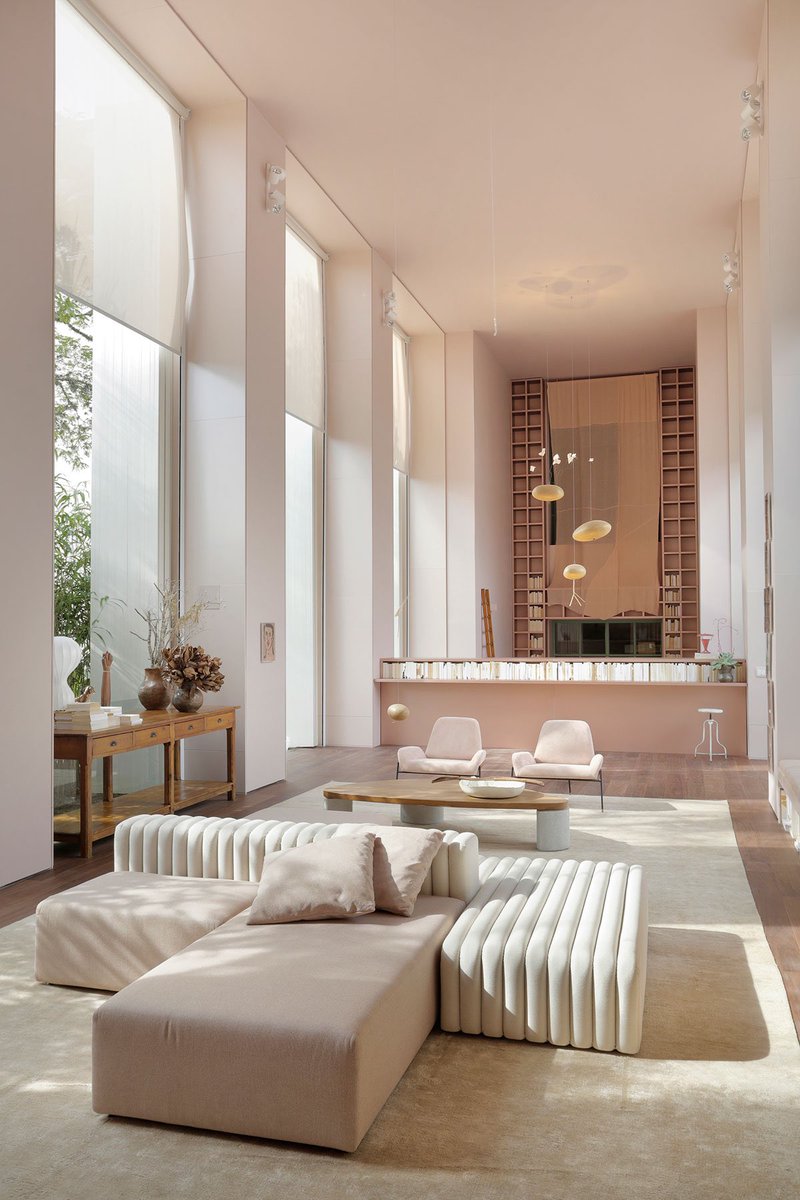 ARCHLABEL's tweet photo. Spanish terrace with high ceilings &amp; plenty of natural light. https://t.co/W8umKeytqr