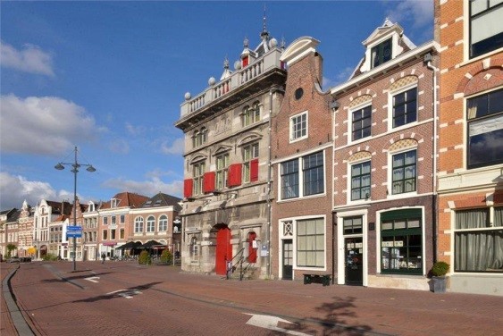 Monumentale woning verduurzamen: 5 tips die je moet weten.

Bekijk het nieuwsbericht:
duurzaambouwloket.nl/nieuws/monumen…

Gratis en onafhankelijk advies:
T: 072 - 743 39 56
E: info@duurzaambouwloket.nl

#monument #verduurzamen #energiebesparen