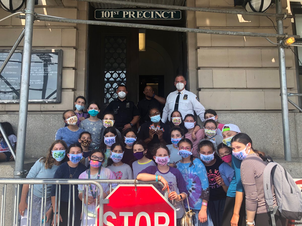 NYPD101Pct's tweet photo. What a joy to see the girls from #RevachCamp stop by the #101Precinct in order to show their support and appreciation.  Thank you for taking out the time to say hello to our Officers. We are truly grateful. 
#FarRockCommunityCares #NYPDAppreciatesYourKindness https://t.co/kHPJ1FnghG