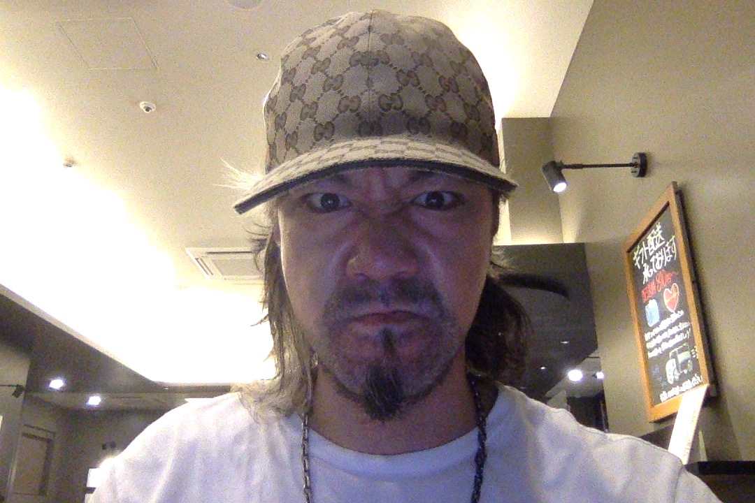 RK_English's tweet photo. 最近(ありがたいことに)自分の仕事がなんなのかわからなくなることがあるが今は……執筆じゃっ✏️✏️✏️
https://t.co/cflsqIUBnY
#アルク #ALC #リチャード川口 #RKEnglish #単語王 #TanGoOh #TOEIC #1ヶ月で平均180点アップ #TOEIC対策 #TOEIC単語 #5文型 #99Institute #たんごくん #400ページ https://t.co/qNW0hPQsX2