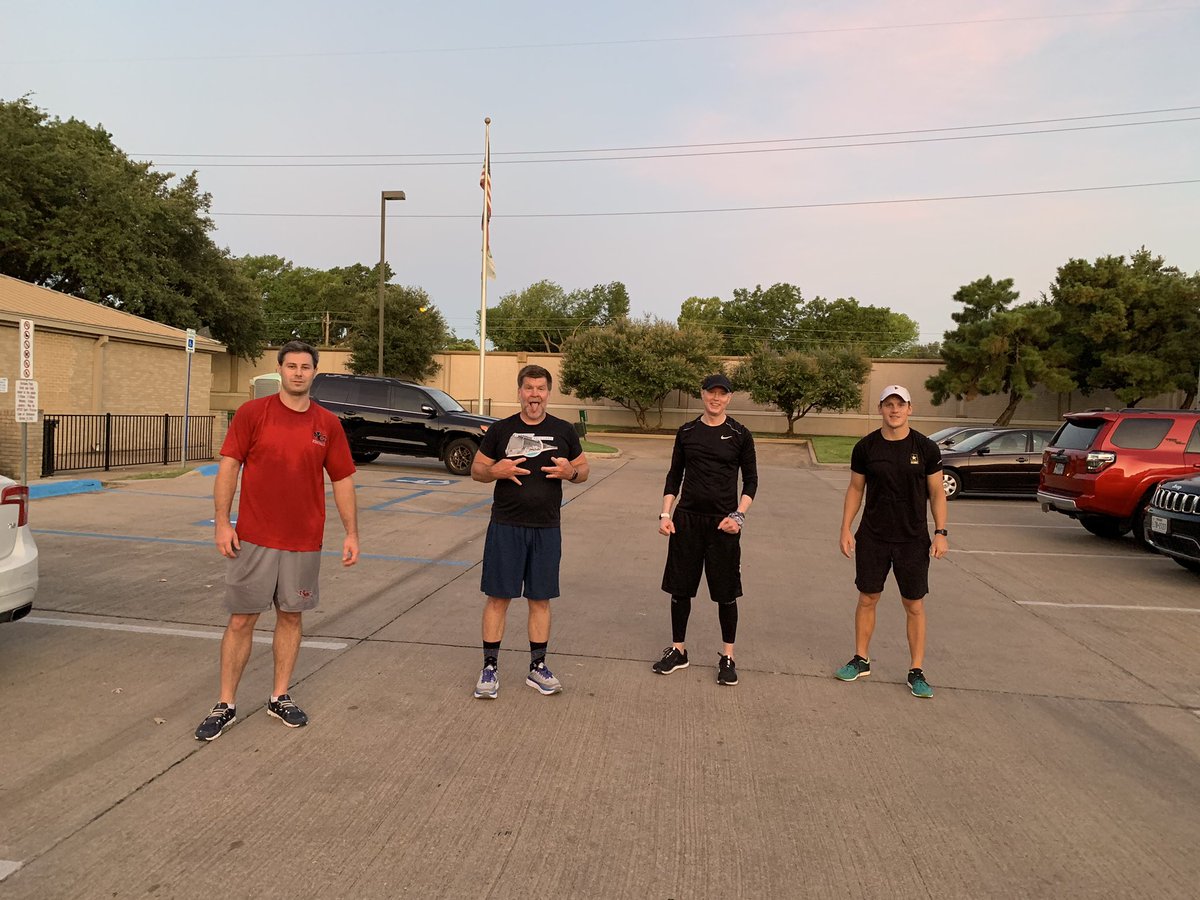 f3_dallas's tweet photo. 7 PAX to begin the weekend.
5 Germany Park w/ Slushii
2 The Harbor w/ F150
#whereeveryoneat #f3dallas https://t.co/T6p4U0av87