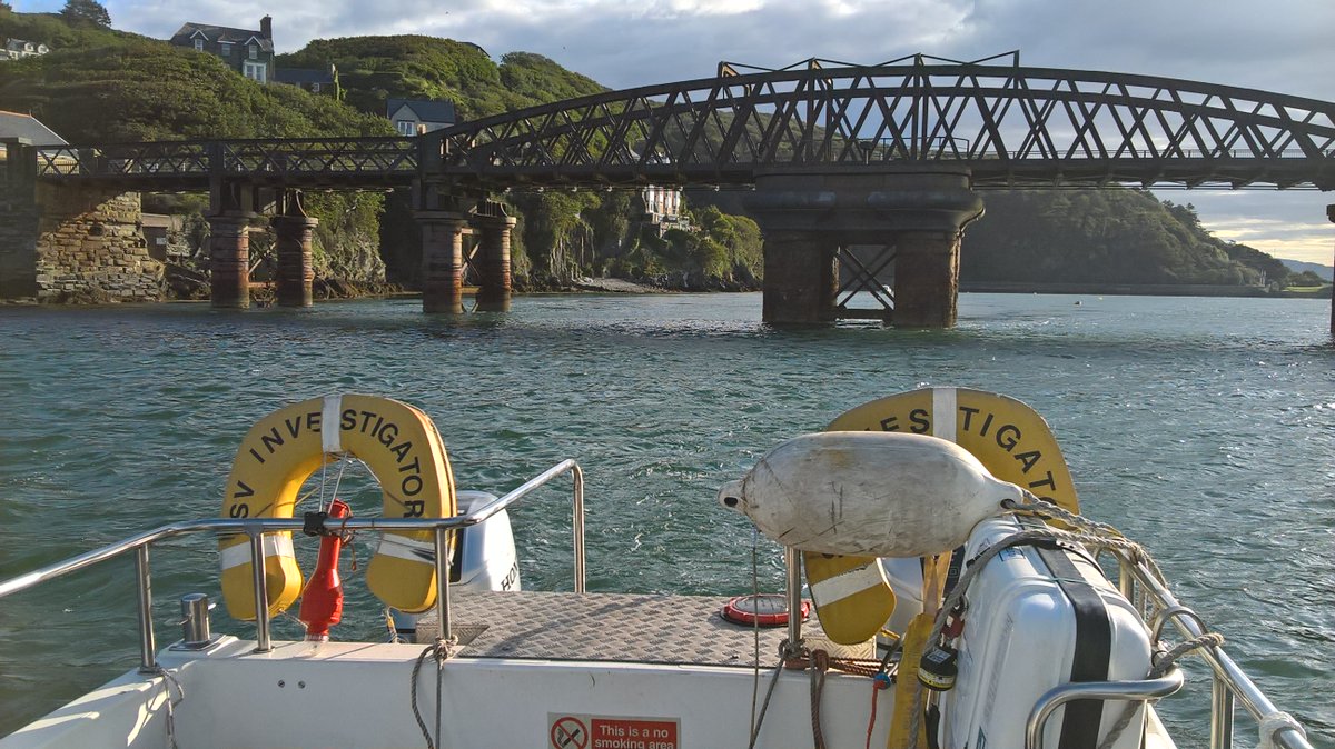LandScopeUK's tweet photo. Our hydrographic survey team out enjoying the sunshine whilst completing a #Bathymetric survey from our dedicated #SurveyVessel Investigator. Investigator is road-transportable so we can rapidly mobilise for UK #Hydrographic #Oceanographic and #Marine #AssetInspection surveys⚓ https://t.co/RvJ3bZp4yL