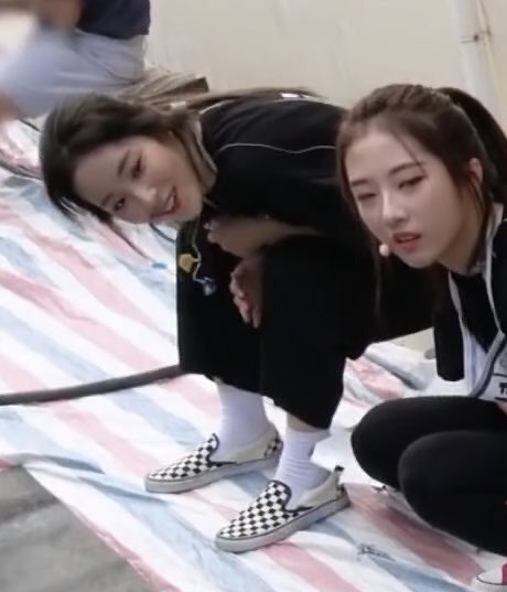 lq jinsoul (@lqjeongjinsol) on Twitter photo 