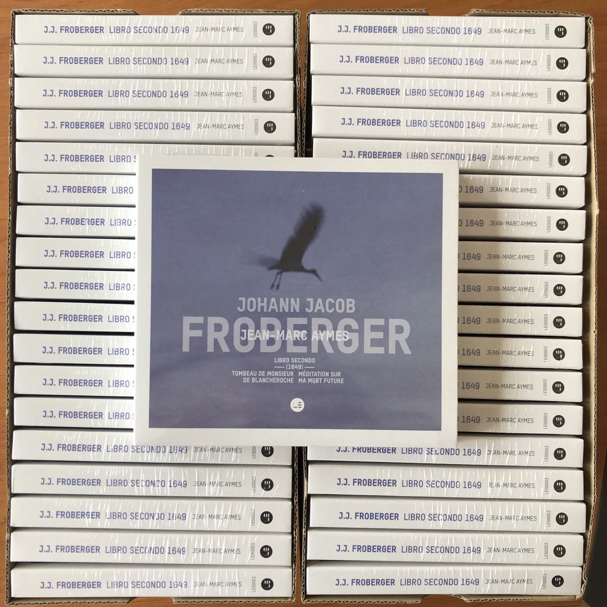 FestLanvellec's tweet photo. La cigogne vient de déposer le dernier né de Lanvellec Editions. Jean-Marc Aymes y interprète sur l'orgue Robert Dallam et aux clavecins le Libro Secondo de Johann Jacob Froberger. Sortie officielle le 24 octobre !!
#RIMAT #Lanvellec #Lanvelleceditions #jeanmarcaymes #Froberger https://t.co/I3gH4zdzAY