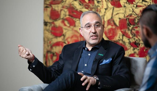 TRChannelChief's tweet photo. Wow. #HPE CEO Antonio Neri listed as #3 in Forbes list of “The 16 Most Influential (And Inspirational) Modern Tech Leaders.” His engineering background, customer-centric approach and strategic acquisitions put HPE ahead in the market. #USEnterpriseEast 
https://t.co/5qeIKSzrzc https://t.co/AR53kWXQui