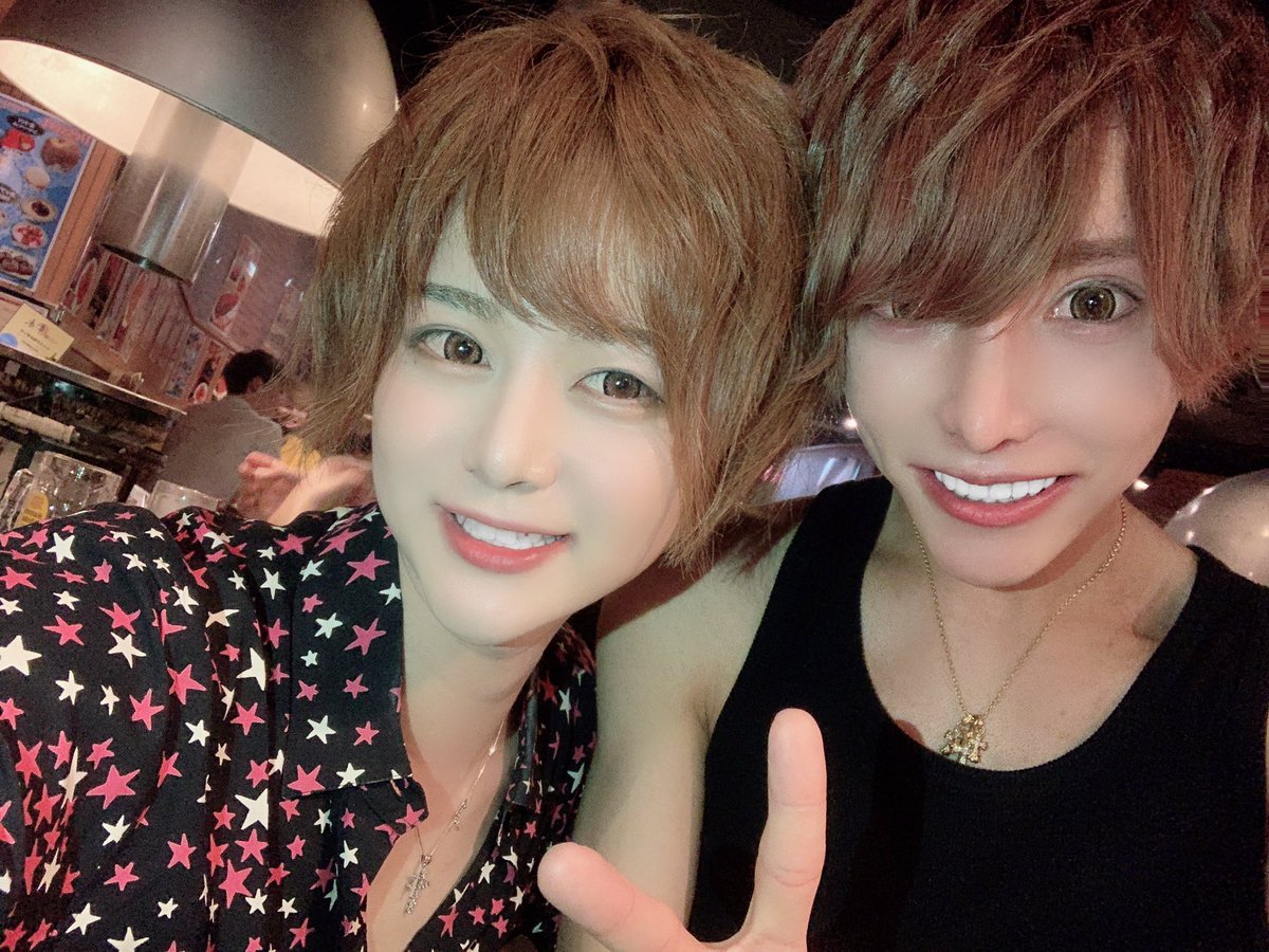 心綺麗 ココロキレイ 冬月ショコラ 同業付き合いあんまりないけど ゴールドのレイトくんは仲良いんです