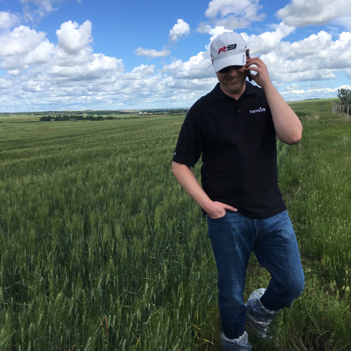 MayorofMatador's tweet photo. 4 days #FLintheField covering 1,673 kms of #SWSask for #FLCropTour20 @FarmLinkCanada. Looking forward to discussing yield estimates with clients. https://t.co/SFMrkYnFu1