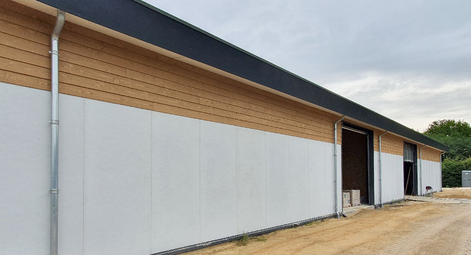 RBplusGroep's tweet photo. In opdracht van #Bouwcenter Nelemans Etten-Leur heeft Preficon Europe #AESTUVER gevelpanelen met betonlook van het merk van #Fermacell voor dit werk geleverd. Aannemer #VanderVen uit Brakel is verantwoordelijk voor uitvoering van deze mooie proefboerderij. https://t.co/2NnGknQAp0