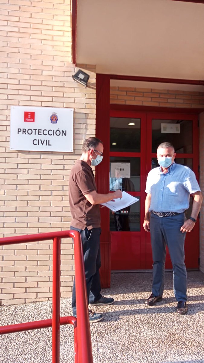 Cs_Murcia's tweet photo. 👉@TurismodeMurcia evaluando a establecimientos SICTED para comprobar que cumplen las buenas prácticas frente al #COVID19  y obtener la distinción de la Secretaría de Estado de Turismo

#Murcia #destinodecalidad #destinoseguro #empresasyservicios con #compromisodecalidadturística https://t.co/TAhw3Hnxyi