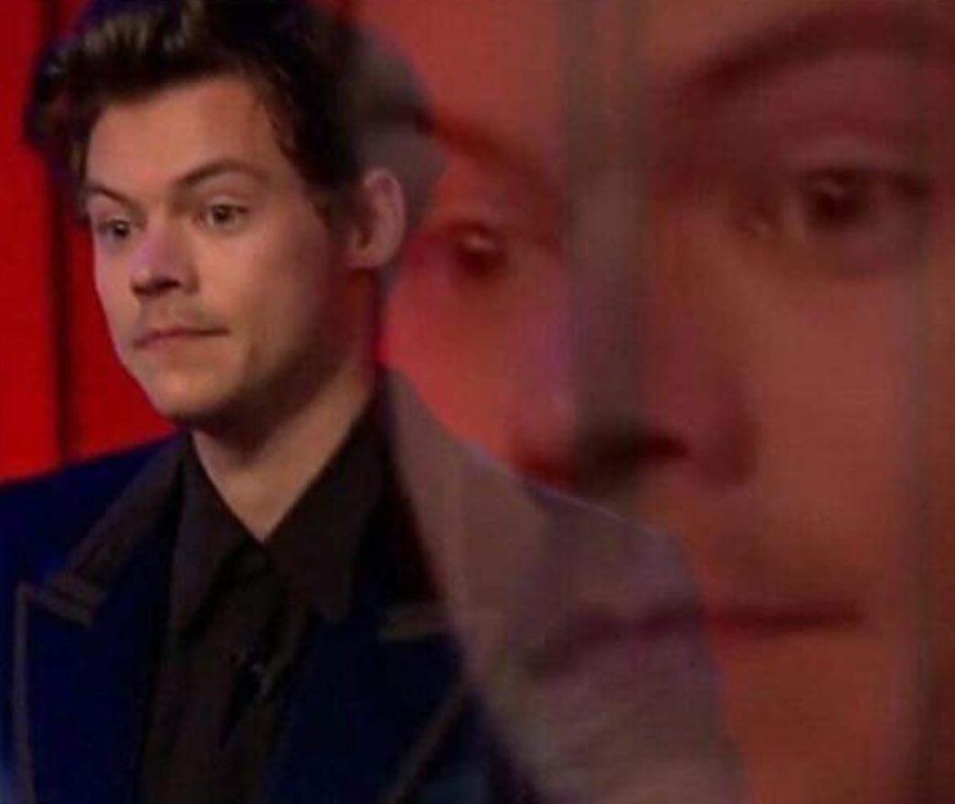 literallea's tweet image. We‘re still waiting for the infinity me to be released #infinityleaked #FreeInfinity