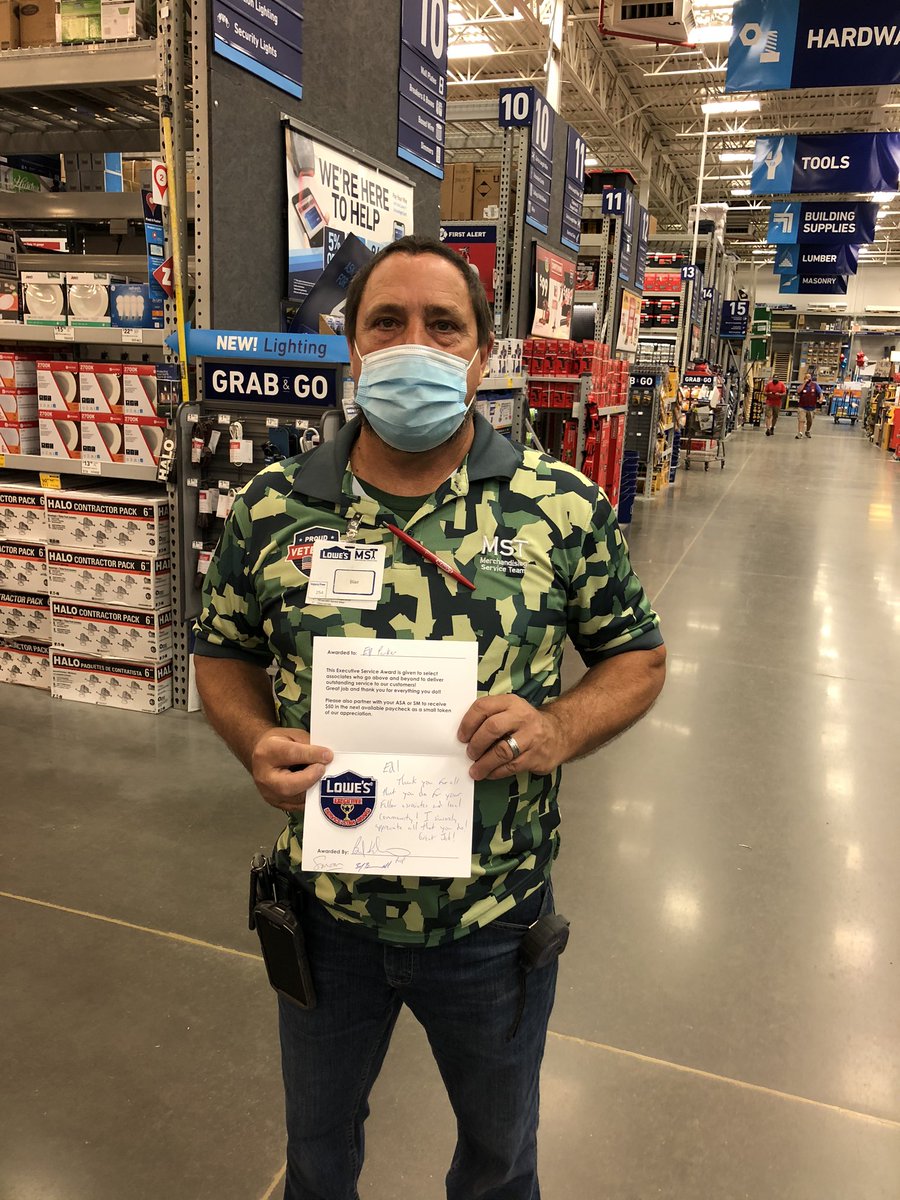 Shannon Moon (@slmoon2772) on Twitter photo Recognizing Ed Parker today w an executive award. Ed’s generosity is an example for all of us. Thank you Ed! <a href="/BlueBoxR1/">@BlueBoxR1</a> Recognizing Ed Parker today w an executive award. Ed’s generosity is an example for all of us. Thank you Ed! <a href="/BlueBoxR1/">@BlueBoxR1</a>