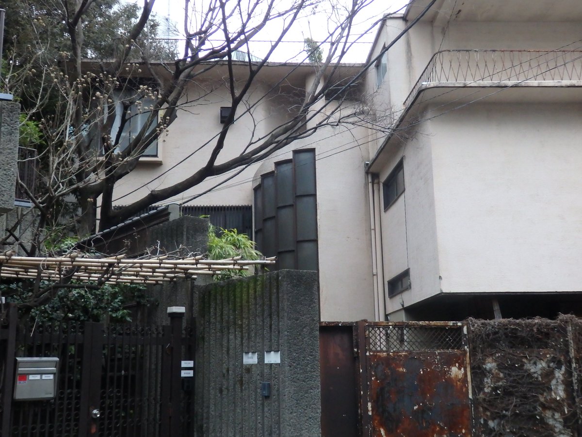 滝澤將博 蔦サロン 旧山田守邸 東京都港区南青山五丁目11 1959年 設計 山田守 施工 戸田建設 Rc造3階建 コーヒーのおかわり350円