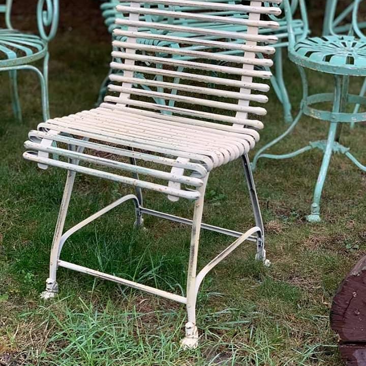 AvAntique's tweet photo. Chaise Arras https://t.co/62mAJRjcll