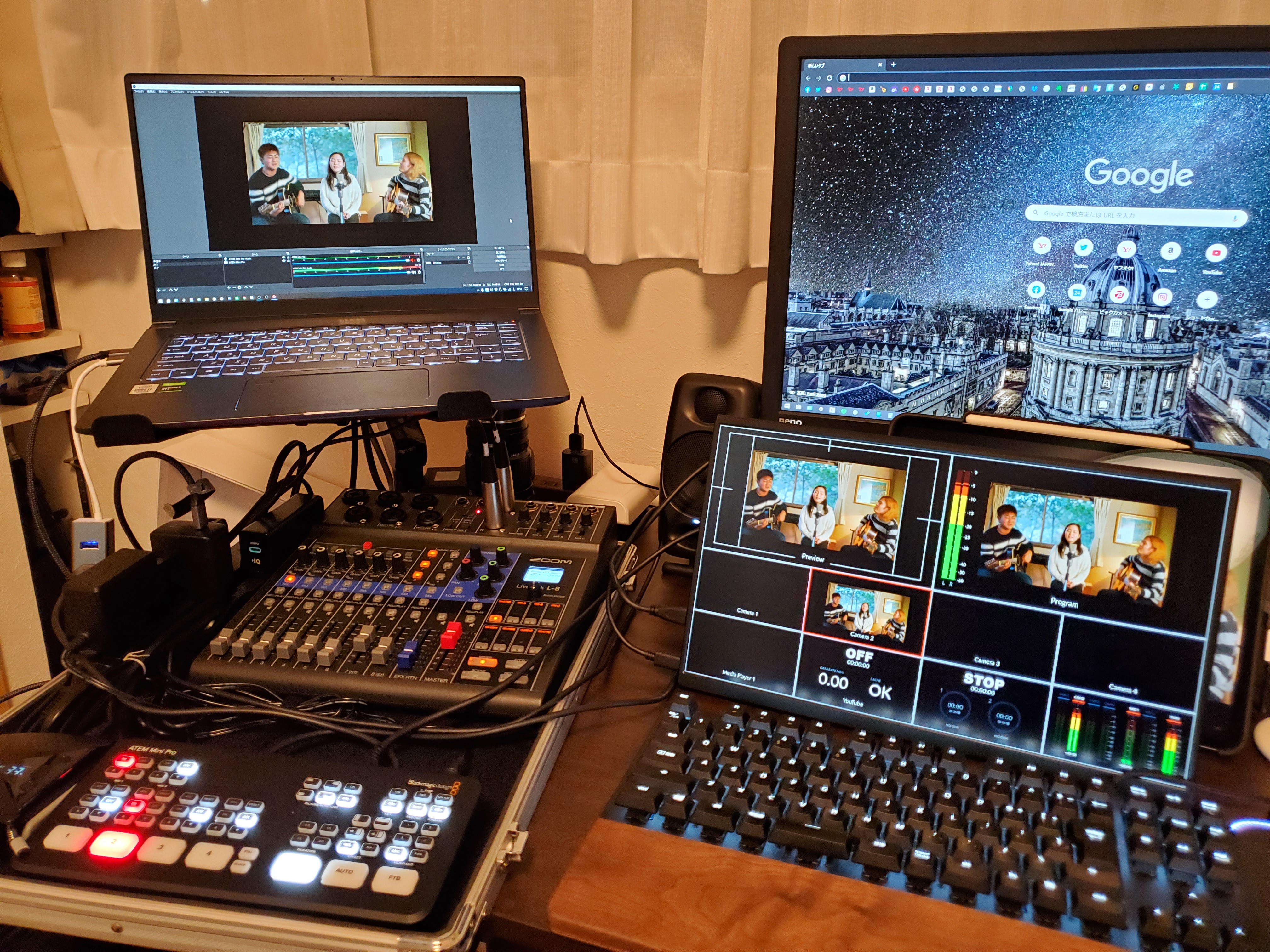 前島 風 Atem Mini Proとzoom L 8ミキサーを中心にした配信セット 配信業務がたくさん控えているので セッティングの時間短縮のためにボードに本体電源貼り付け 電源は一本プラグをコンセントに刺すだけで全起動するように あとはマイクやhdmi Pcを