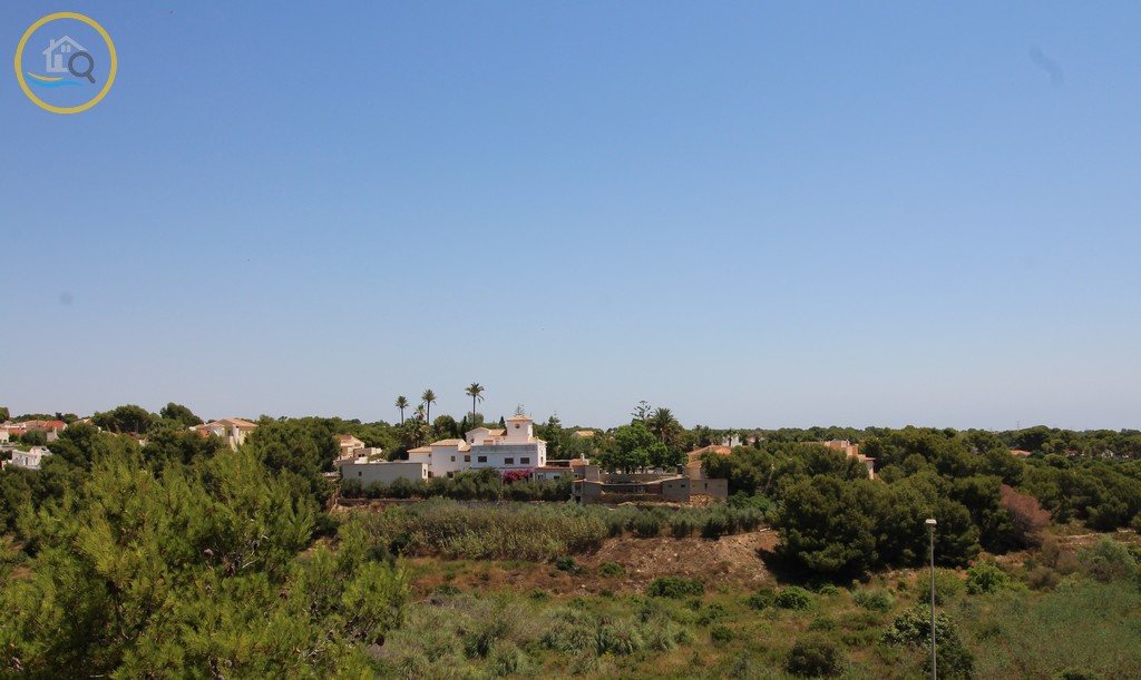 FindersSpanish's tweet photo. 📢 ✨145,000€ - SEMI DETACHED WITH VIEWS✨📣 Ref. CVV102 - Pinar de Campoverde - 3 bed - 2 bath – Gated Community – Communal Pool.
🎥VIDEO TOUR: https://t.co/i2ctvsRwuF
🏠More details: https://t.co/r6ZLCsbJBR
📧 info@spanishhomefinders.com
☎️ (0034) 865 757 418
#SHF #campoverde https://t.co/icfm5xXNU8