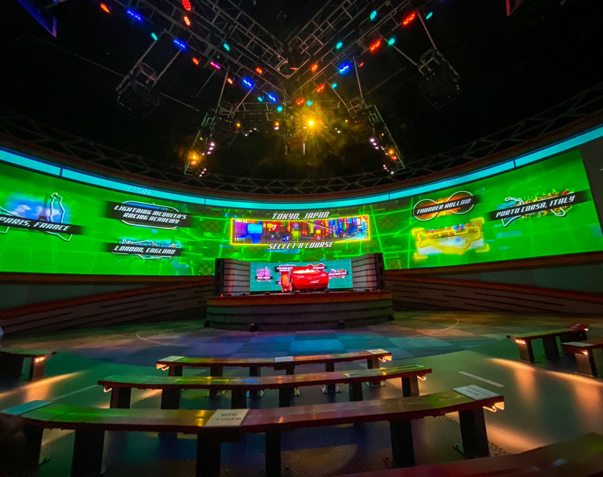 easywdw's tweet photo. if you're wondering if it's awkward being the only person in lightning mcqueen's racing academy with six cast members looking on the answer is yes https://t.co/9fY62MNkRf