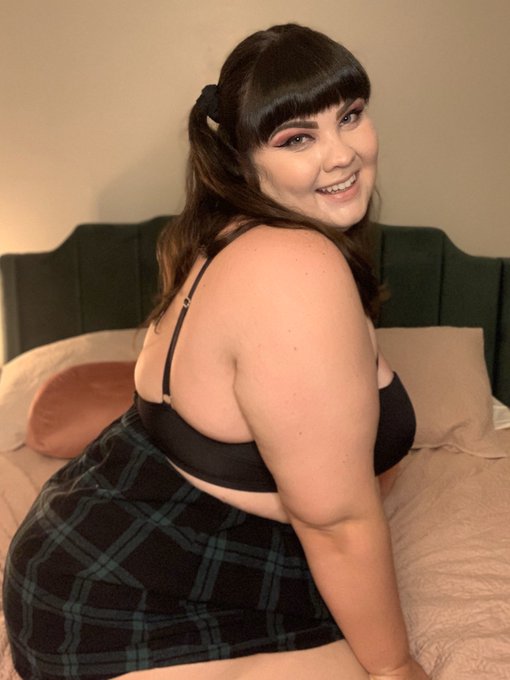 Daily reminder that when you vote for me it makes me really happy 🥰🥰🥰 https://t.co/m3lQxraQD2 https://t<a href="/tag/mvsales"class="tags"><span>#mvsales</span></a>