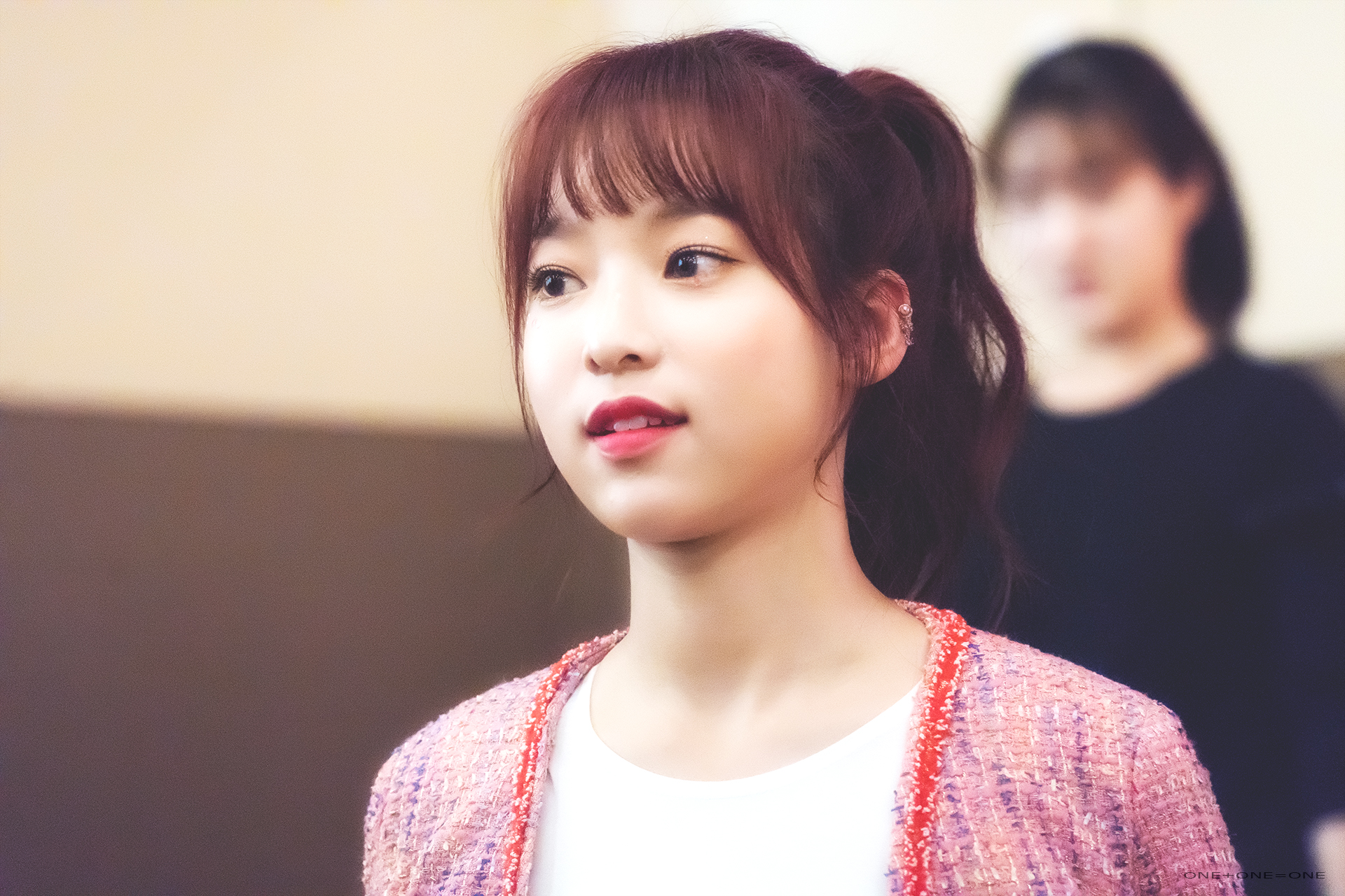 EdsUXVpUEAEq-Xh.jpg:orig