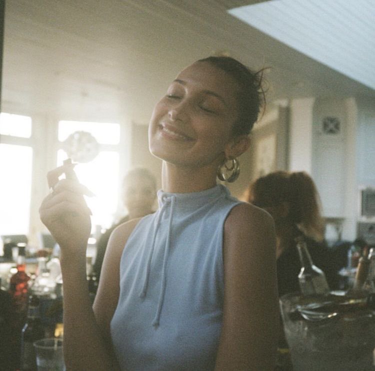 1999vogue's tweet photo. cruel summer https://t.co/yA12gkKvfe