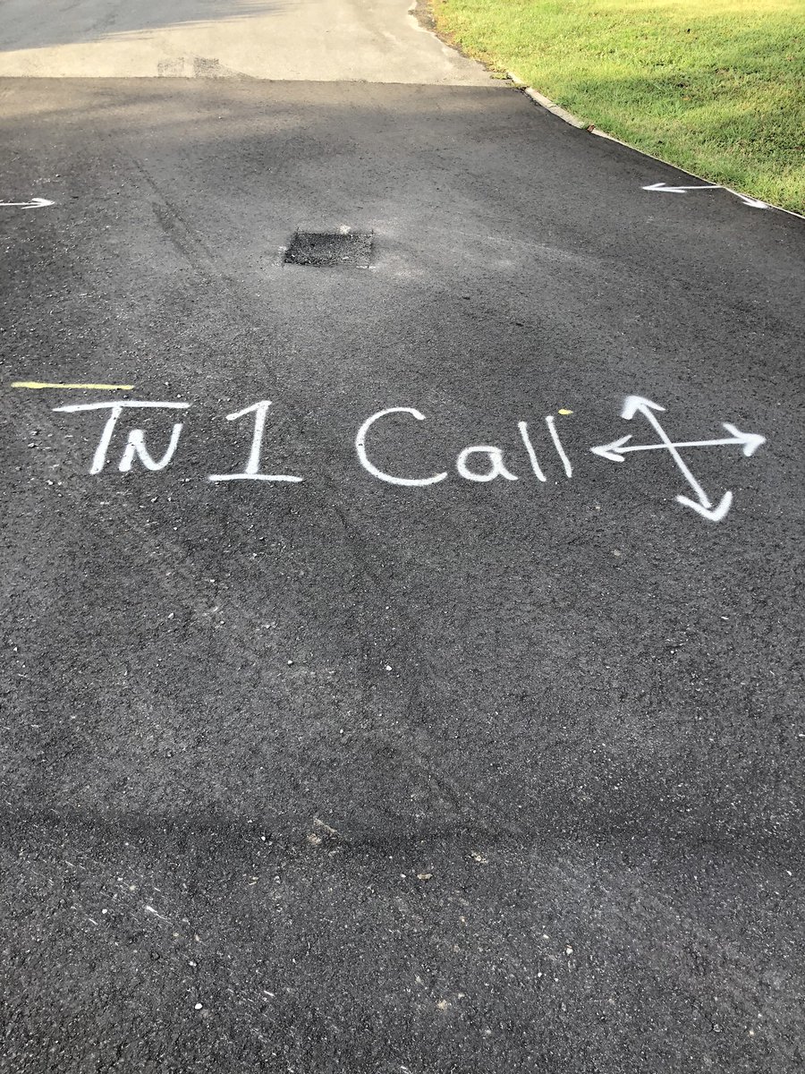 TennesseePUC's tweet photo. Always good to see markers like this! Remember: call 811 before digging! @Tennessee811 #callbeforeyoudig #digsafety https://t.co/4nRNhBiPoC