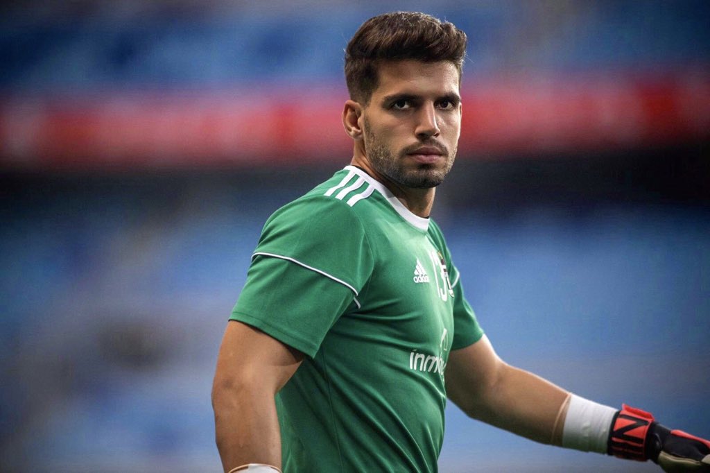 Soon..⚫️⚪️ ⚽️