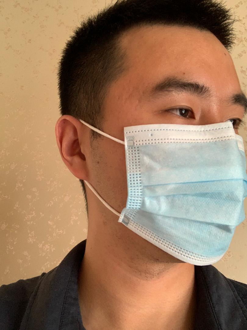 Hunan_Triplex's tweet image. Type IIR fluid-resistant Surgical/Medical Mask
With elasticated ear loops, flexible nose clip for comfortable wear
Filtration efficiency more than 98% (BFE ≥ 98%), 
Fluid resistance outer layer

Dimensions: 175mm x 95mm
Certifications:  CE marked, EN14683: 2019 test std