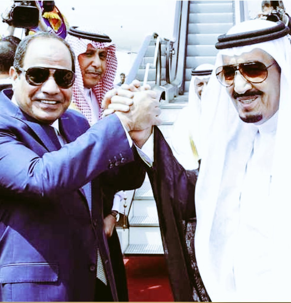 bader90771's tweet photo. انا كمواطن سعودي افتخر بوطني وقيادته العظيمة الا انني اقدر واجل ما شاهدته من أعمال لفخامة الرئيس المصري عبدالفتاح السيسي هنيئا لمصر الام بهذا الرجل الذي انتشل مصر ��ن براثن الضياع بحق انه رجل اجتماعي سياسي عسكري اقتصادي نسأل الله له التوفيق والنهوض بمصر بلد العروبة
#السعودية_مصر https://t.co/lkEzRXV5F0