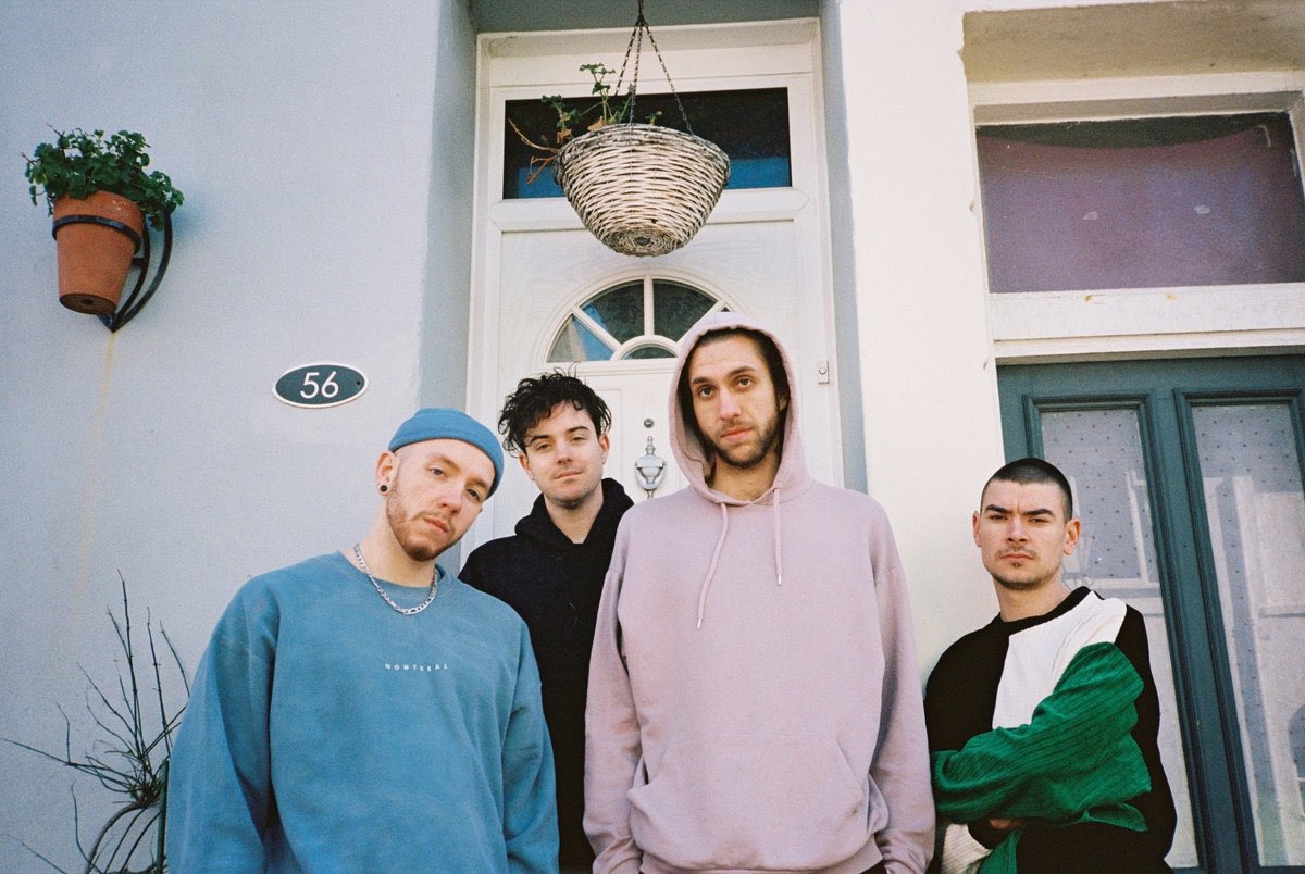 SndsPromising's tweet image. Catch the latest episode below! Interviews with @keepdancinginc and @yakulband plus some cool new music too! m.mixcloud.com/sohoradio/soun…