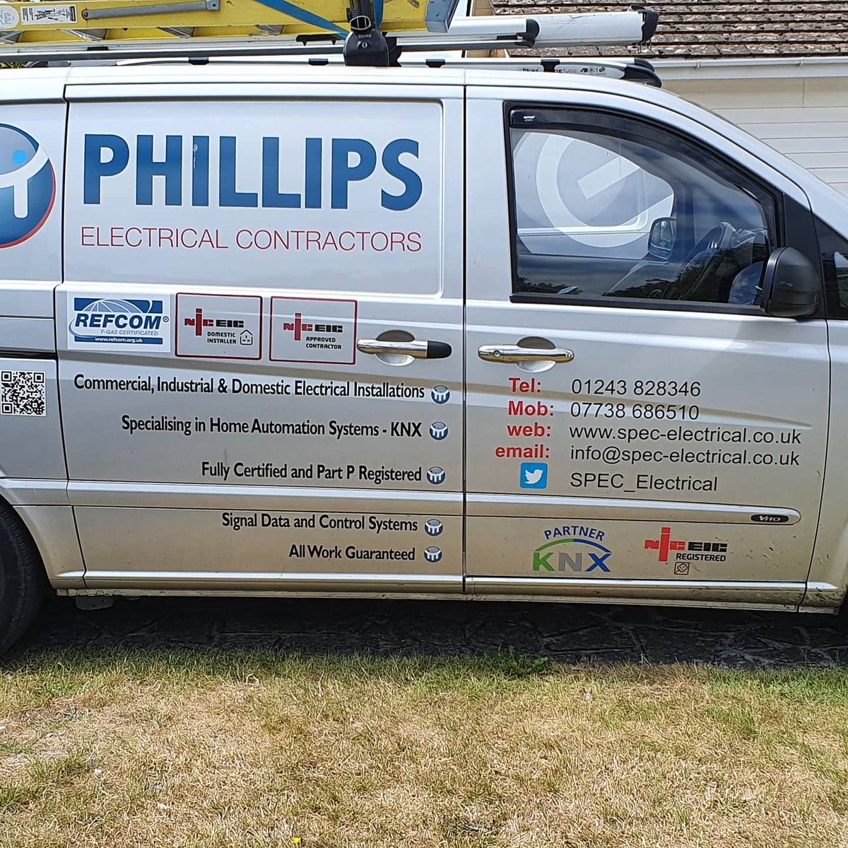 SPEC_Electrical's tweet image. Living the DREAM... we are now F-Gas Registered so all of your HOT HOT HOT people out there. If the beads of sweat are getting in your eyes give us a call 😄😄