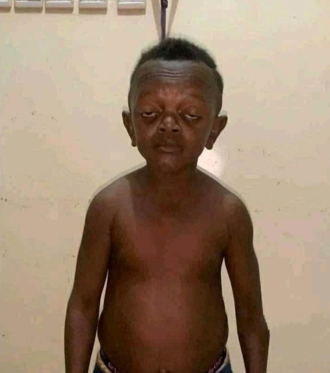 nahunandres's tweet photo. Mi mamá: Ya se despertó lo más hermoso de la casa.

Yo 😂😂😂😂😂 https://t.co/7EhbSnzg1L
