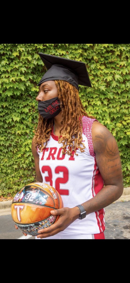 Ktg__32's tweet photo. If I told you everything I went through to get this degree you wouldn’t believe I’m still standing right now but I am, and stronger than ever! 
#32Out 🤟🏾 https://t.co/nr5kCVKX4e
