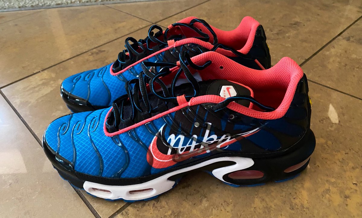 SNKR_TWITR on Twitter: \