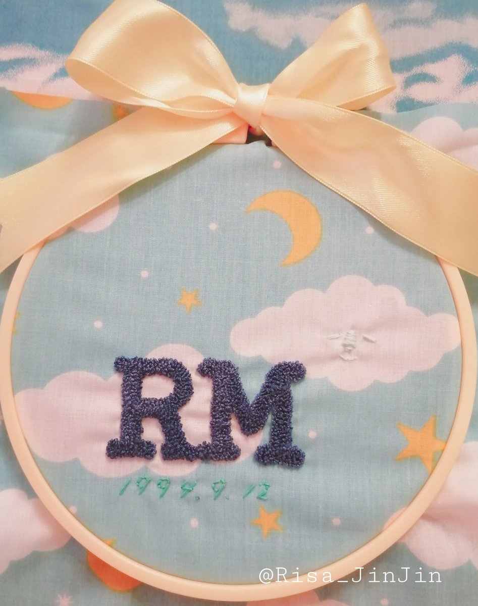 Risa_JinJin's tweet photo. 🐯🐹🐨🌙⭐☁️95z
#BTS #ARMY
#V #JIN #RM #95z
#handmade
#embroidery
#freestitching
#フリーステッチングニードル
#PunchNeedle
@BTS_twt
#StayHome https://t.co/mgFU1cck6q