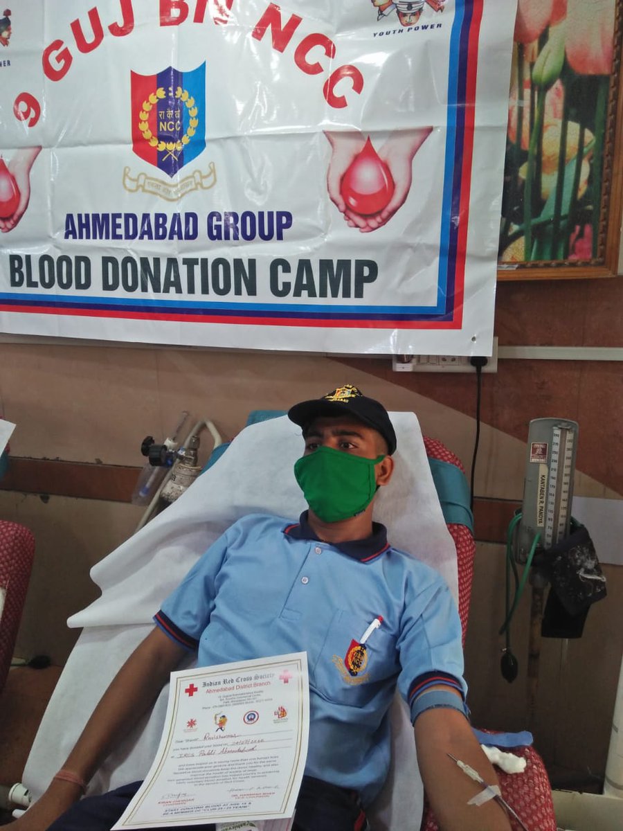 HQ_DG_NCC's tweet photo. #NationalCadetCorps #Gujarat #BloodDonationCamp in continuation to the run up to #KargilVijayDiwas  Highly Motivated Staff and Cadets of   #2GujAirSqn Ahmedabad donated blood to mitigate shortage of blood during #CoronaPandemic @SpokespersonMoD https://t.co/snhPN51AD1