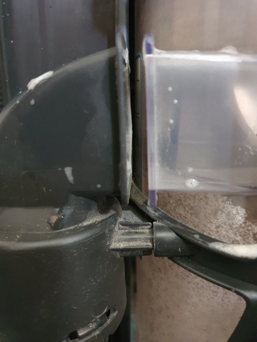 NeonMunchkin's tweet photo. @VaxUK help- I'm missing part of my Vax power pet upright. (U84-M1-Pe) . Can't find it under spare parts on your website https://t.co/8cLVNHdJ2D