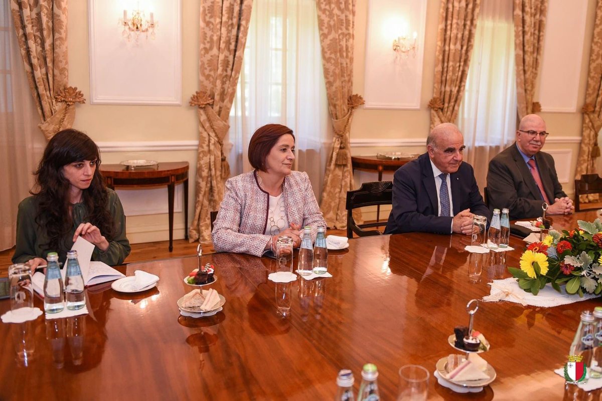 Iltqajt mal-membri tal-<a href="/KSUMalta/">KSU - Kunsill Studenti Universitarji</a> u tkellimt magħhom dwar numru ta’ temi fosthom l-impatt li kellha l-pandemija fuq il-ħajja tal-istudenti Universitarji u kif il-Kunsill kien ħolqa importanti bejn l-istudent u l-bord amministrattiv tal-Universita’.