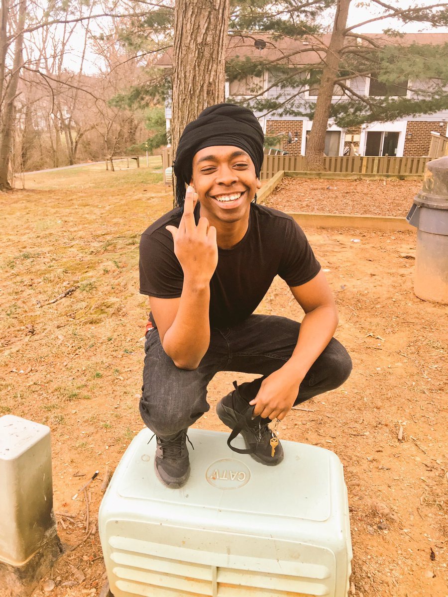 OFFICIALDDIVA's tweet photo. happy g'day big brother 🖤🥳🤞🏾free you‼️ #JUGGDAY #freejugg https://t.co/gFSppqMATF
