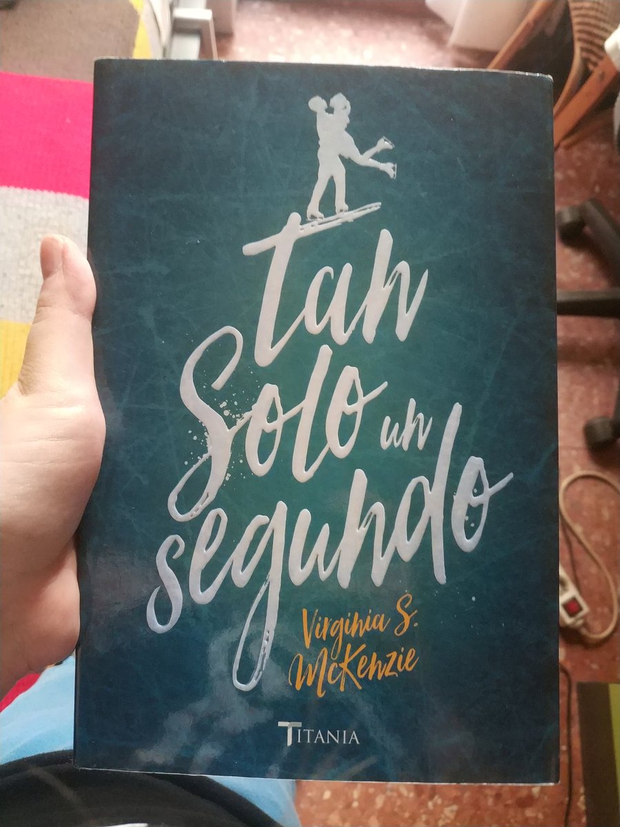 Igotosweethell's tweet photo. Acabo de terminar de leer esta belleza de libro.  Me ha dejado llorando a moco tendido 😭😭😭😭 #virginiasmckenzie #Tansolounsegundo https://t.co/QVzEzAHDF6