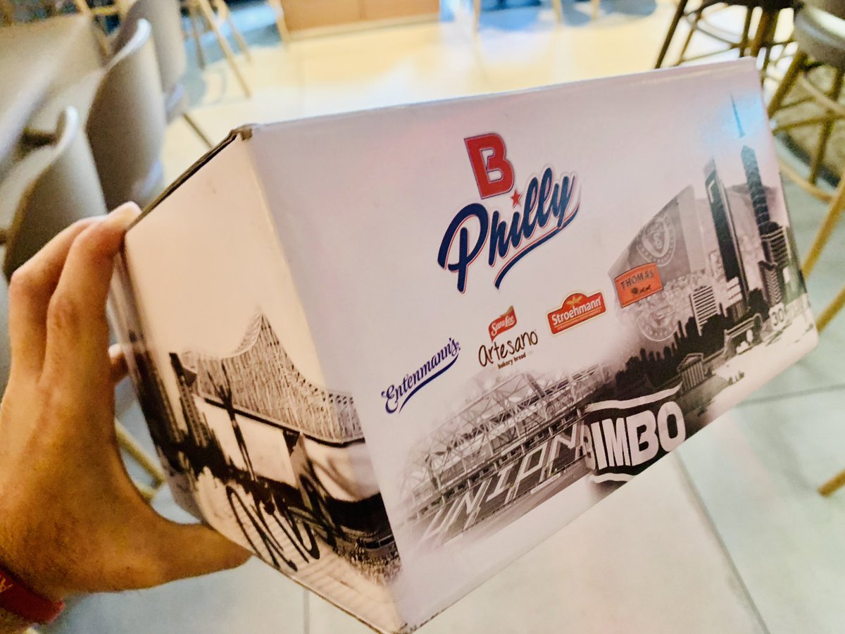 Gbotic's tweet photo. WOW @PhilaUnion &amp; @bimbobakeriesusa !!! Thank you so much for this amazing Season Ticket holder gift box! I‘ll be repping the shirt tomorrow! #DOOP #Bphilly https://t.co/vmFfhyqz6y