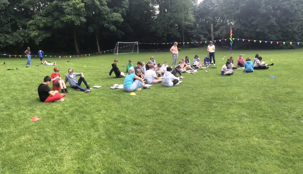 TyntesfieldCP's tweet photo. Bongo dance moves from Y6 and the teachers! https://t.co/hwayue4LI3