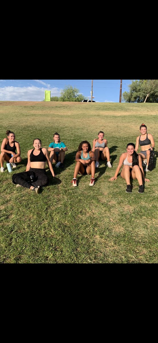 apeathletes's tweet photo. The grind don't stop π₯ !
We'll be ready when the time comes ! #apeathletes
#justdiffrrent #VCA #bestgrindinAZ
# apestrong #noexcuses https://t.co/jGrrJTDh35