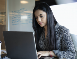 IBM lanza en España el programa SkillsBuild para ayudar a los desempleados a formarse en habilidades digitales #skills
Lee la noticia completa aquí ➡️ ibm.co/30E4jX8
Y si quieres saber más del programa  ➡️ ibm.co/2ZX5P7v