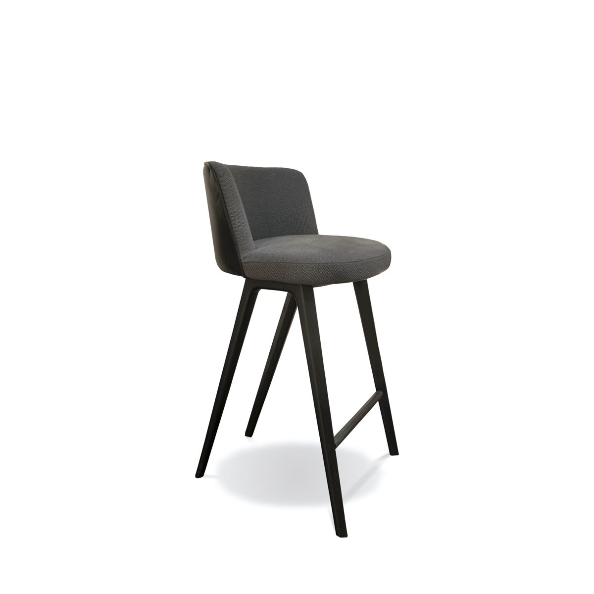 Scic_Italia's tweet photo. PASHA' - The structure finishing is dark stained ash which gives a classic and contemporary identity at the same time. The seats covered in fabric and leather makes them the best companion for pleasant moments of relax.

#scic #scicitalia #MadeInItaly  #design https://t.co/cmLetpfgro