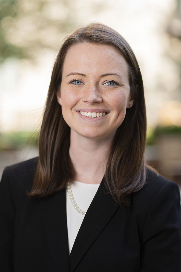 MayoPharmRes's tweet photo. Congratulations to PGY2 @AllisonGPharmD, our 2020-2021 Chief Pharmacy Resident for Mayo Clinic - Rochester! 🎉 

Allison will serve as a liaison between the 17 Rochester residents and all RPDs, ARPDs, and pharmacy education leadership. https://t.co/ivHX7U3jlZ