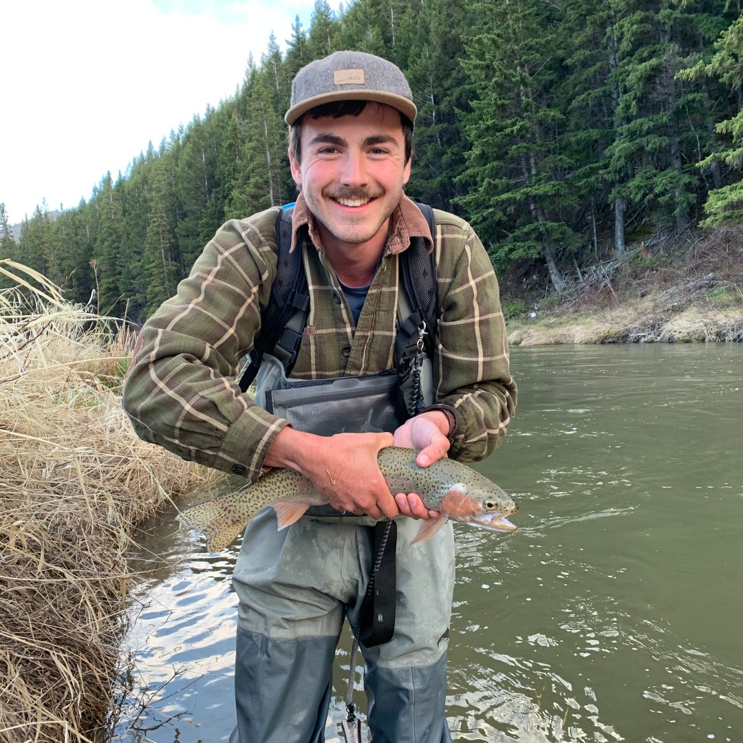 UalbertaG's tweet photo. #FeatureFriday Meet Bennett Braun a 4th year geology student and our talented research assistant here at @UAlberta . He enjoys seeing people benefit from renewable energy and being apart of our dynamic geothermal research. And also an amazing rock climber! #ualberta #geothermal https://t.co/EyRQvaqdXB